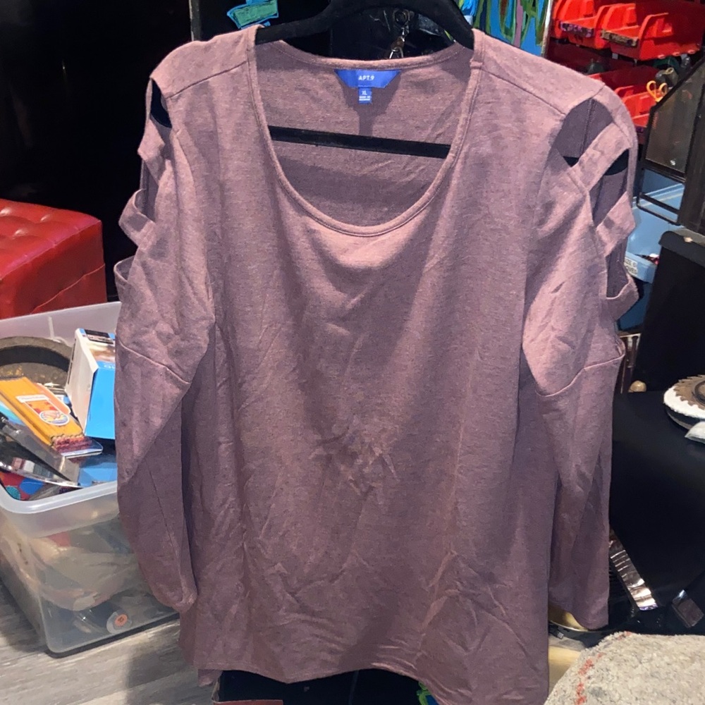 Apt. 9 Mauve Open-Shoulder Long Sleeve Tee